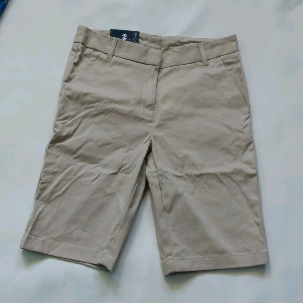 Izod Approved Schoolwear Girls Size 3 Uniform Skinny Bermuda Khaki Shorts
